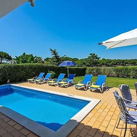Sleeps 8 With Pool Air Con And Wifi ヴィラ *