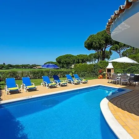 ヴィラ Sleeps 8 With Pool Air Con And Wifi ヴィラモウラ