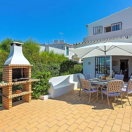 ヴィラ Sleeps 8 With Pool Air Con And Wifi ヴィラモウラ